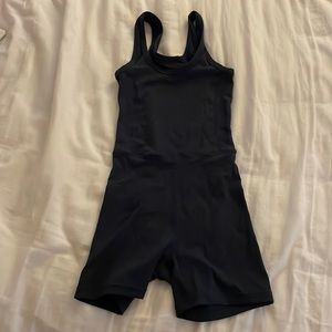 Set active shorty suit
